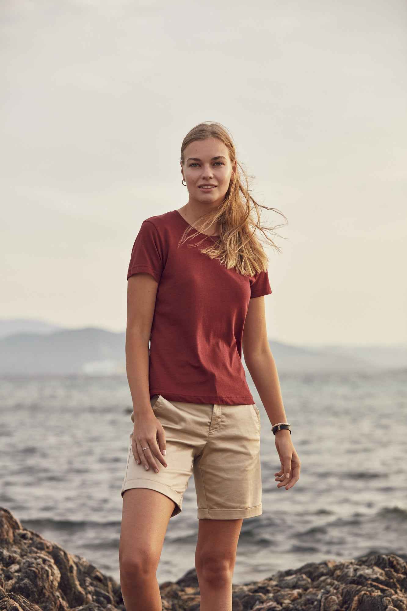 Dein Personalisiertes Basic T-Shirt Frauen XS-2XL