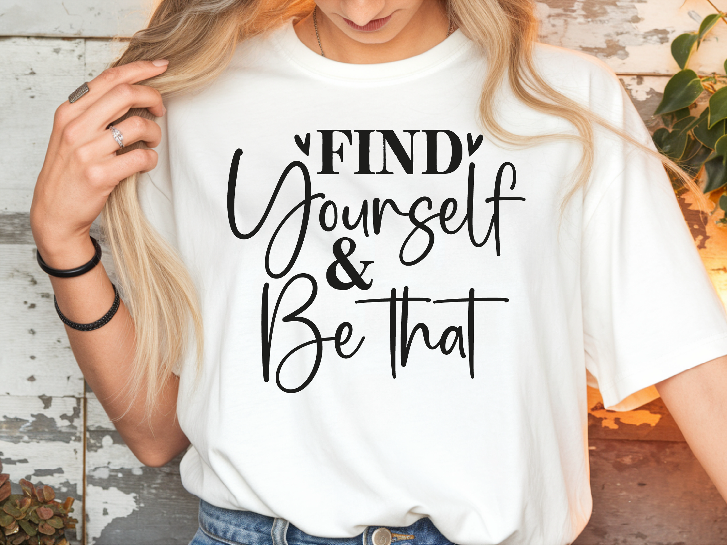 T-Shirt – „Find Yourself & Be that"