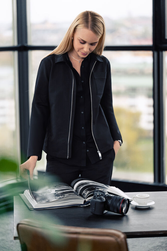 Modern Zip Overshirt Woman - Swiss-Crafting