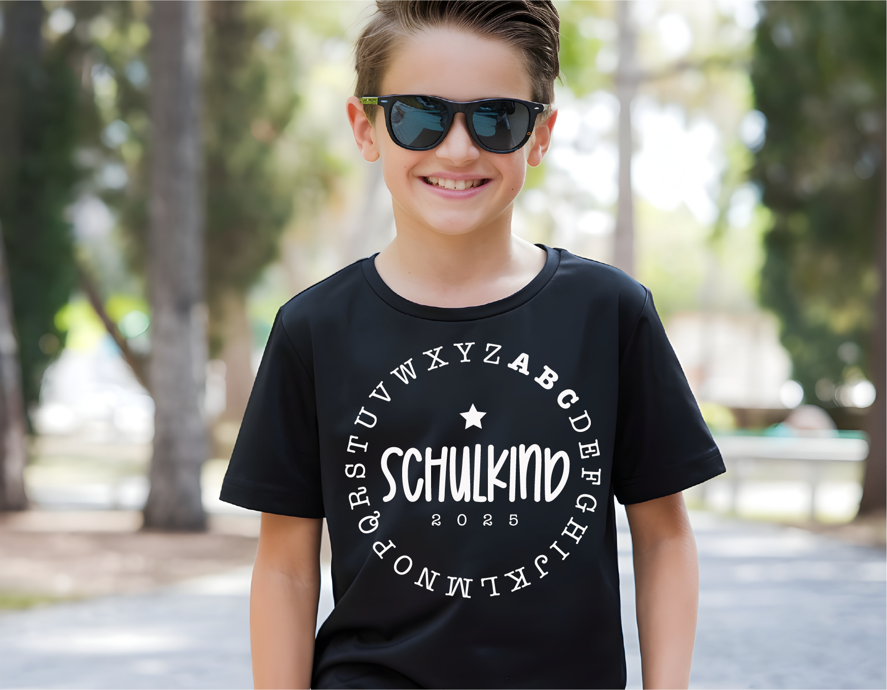 Schulkind ABC Stern T Shirt - Swiss-Crafting