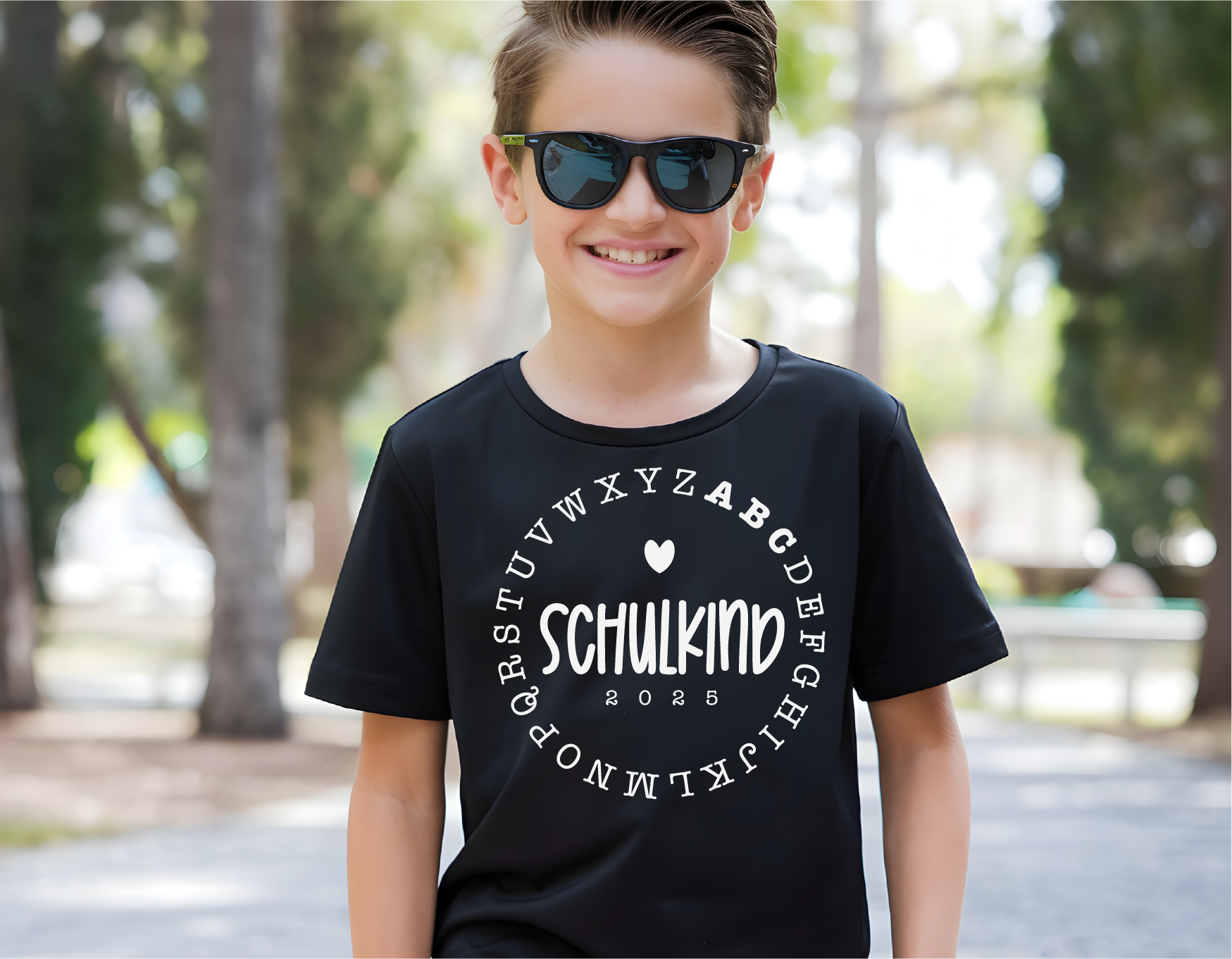 Schulkind ABC Herz T Shirt - Swiss-Crafting